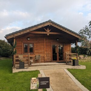 Brain Tumour patient, Laura wins a trip to the Big Cat Sanctuary. They stayed in luxury accommodation within the sanctuary.